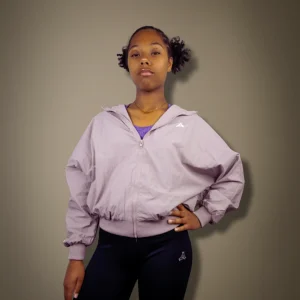 Veste femme manches chauve-souris et aspect froissé