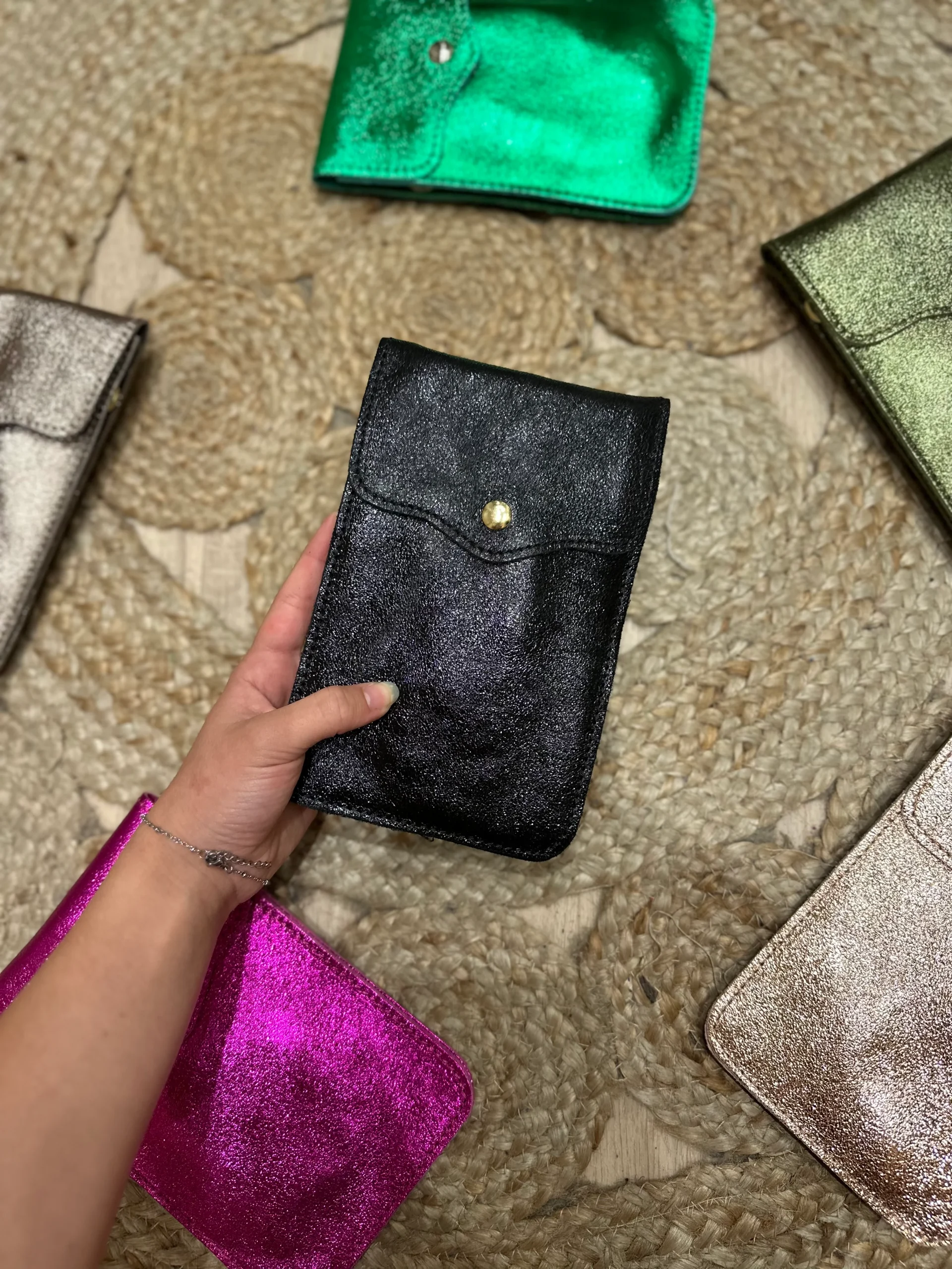 Pochette de téléphone « Louison » – Image 3