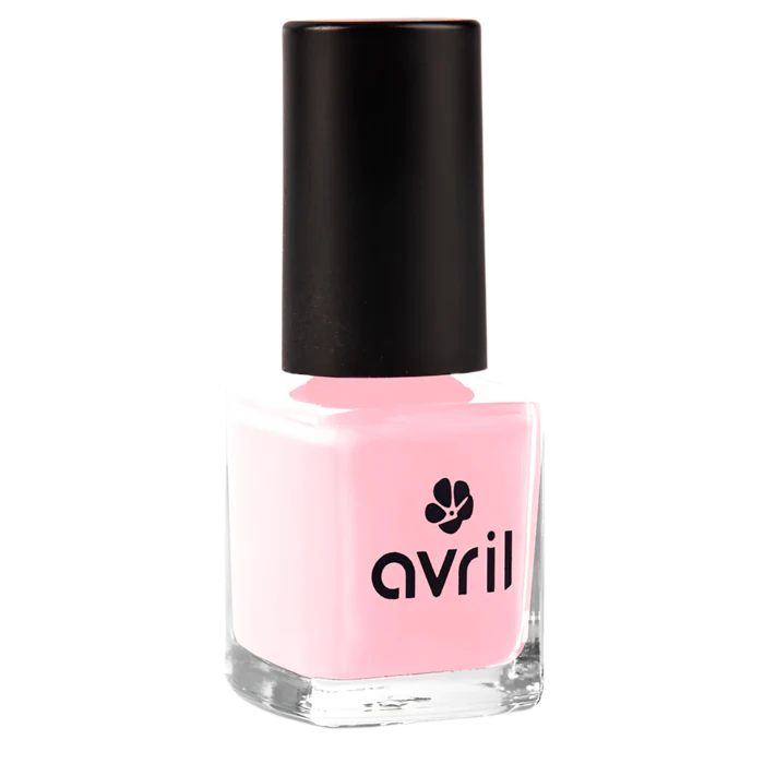 Vernis à ongle rose dragée