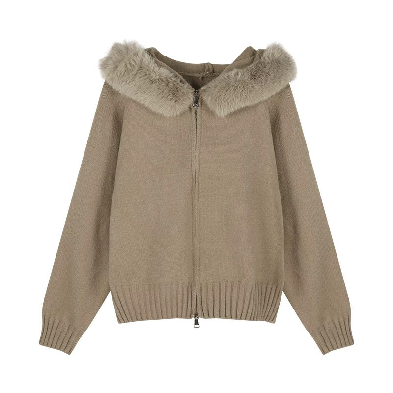 Cardigan Florence avec Capuche en Fourrure – Image 9