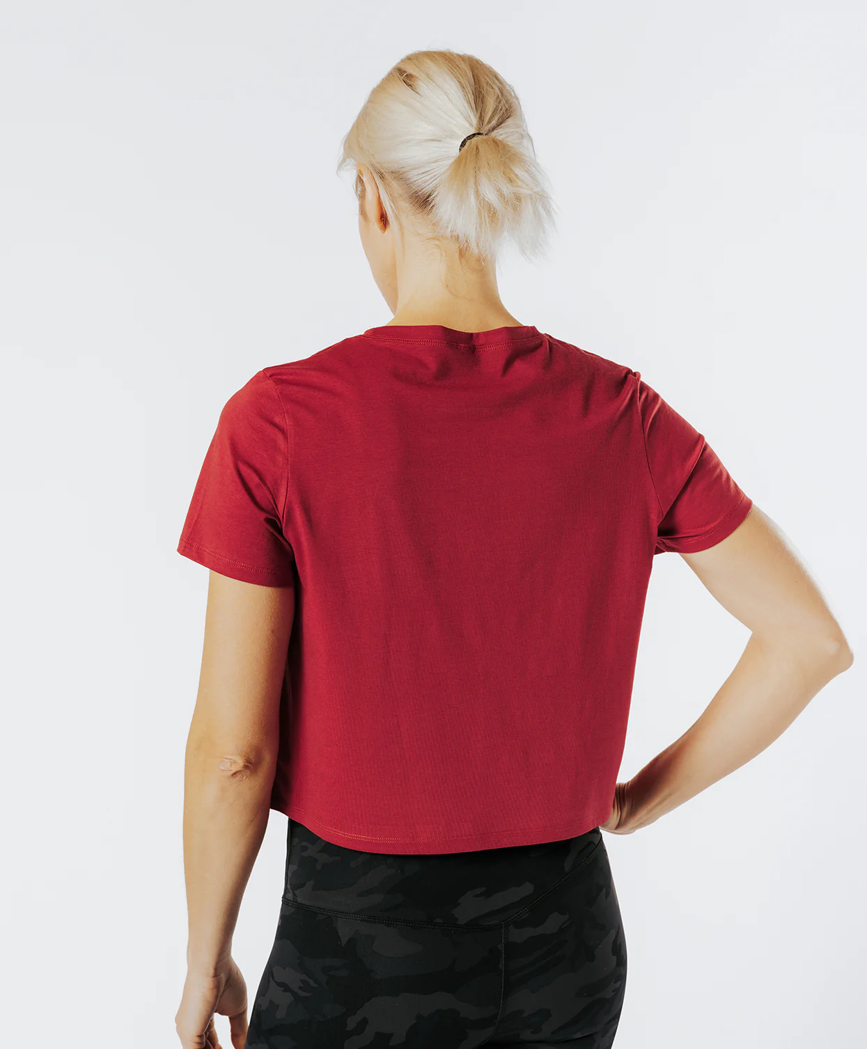 CROP TOP GLIDE cherry red – Image 4