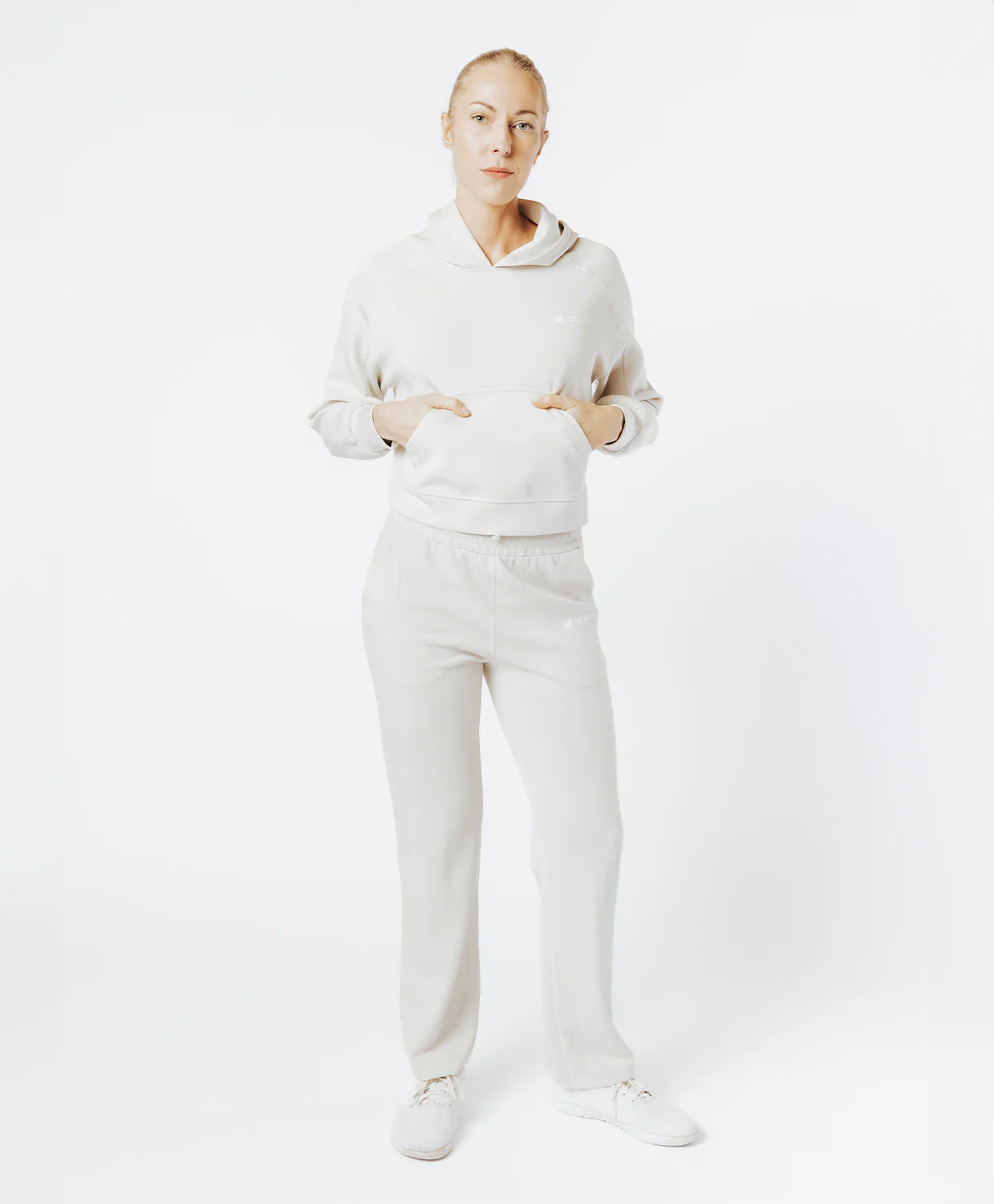 HOODIE CONFIDENCE white water – Image 5